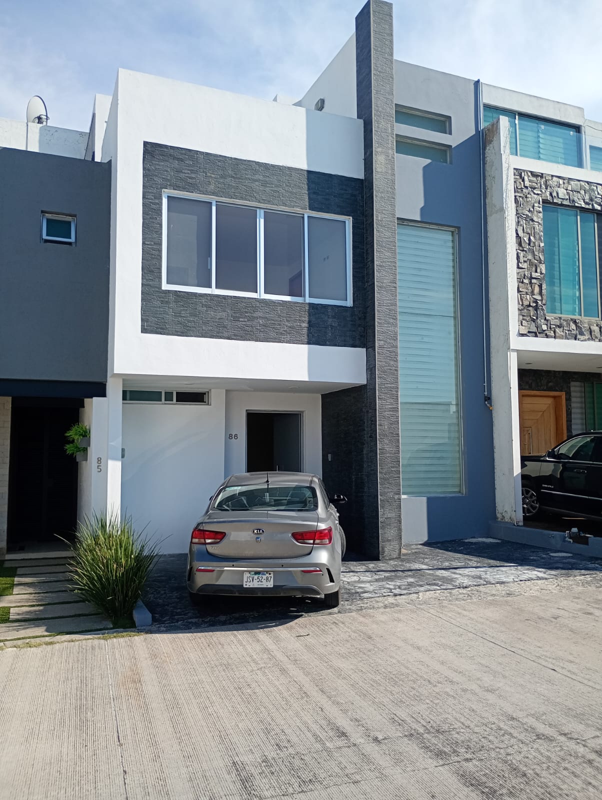 Espectacular casa en renta en Valle Imperial, Coto Álamo - foto 4