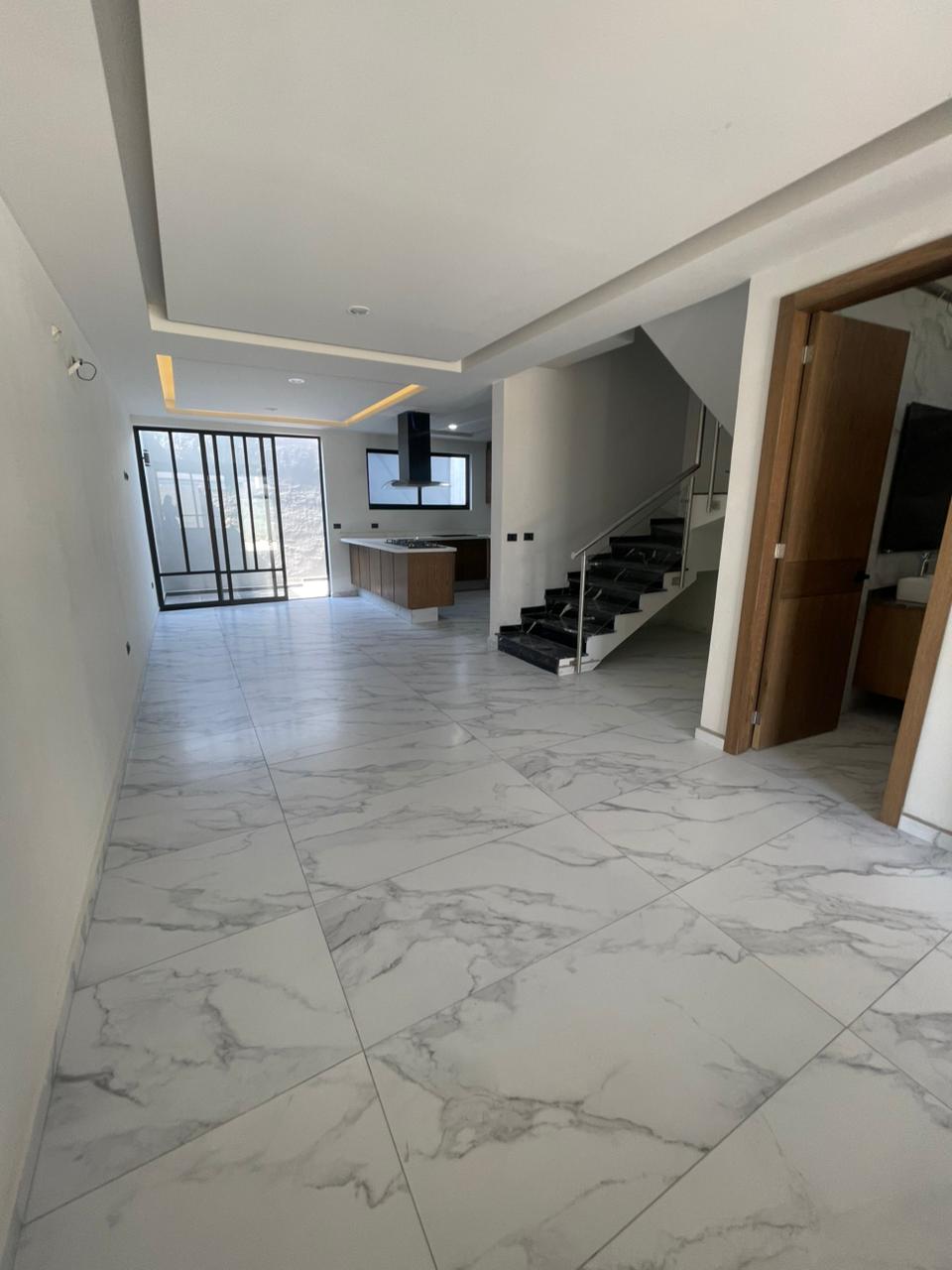 Encantadora Casa en Vitana Residencial - foto 2
