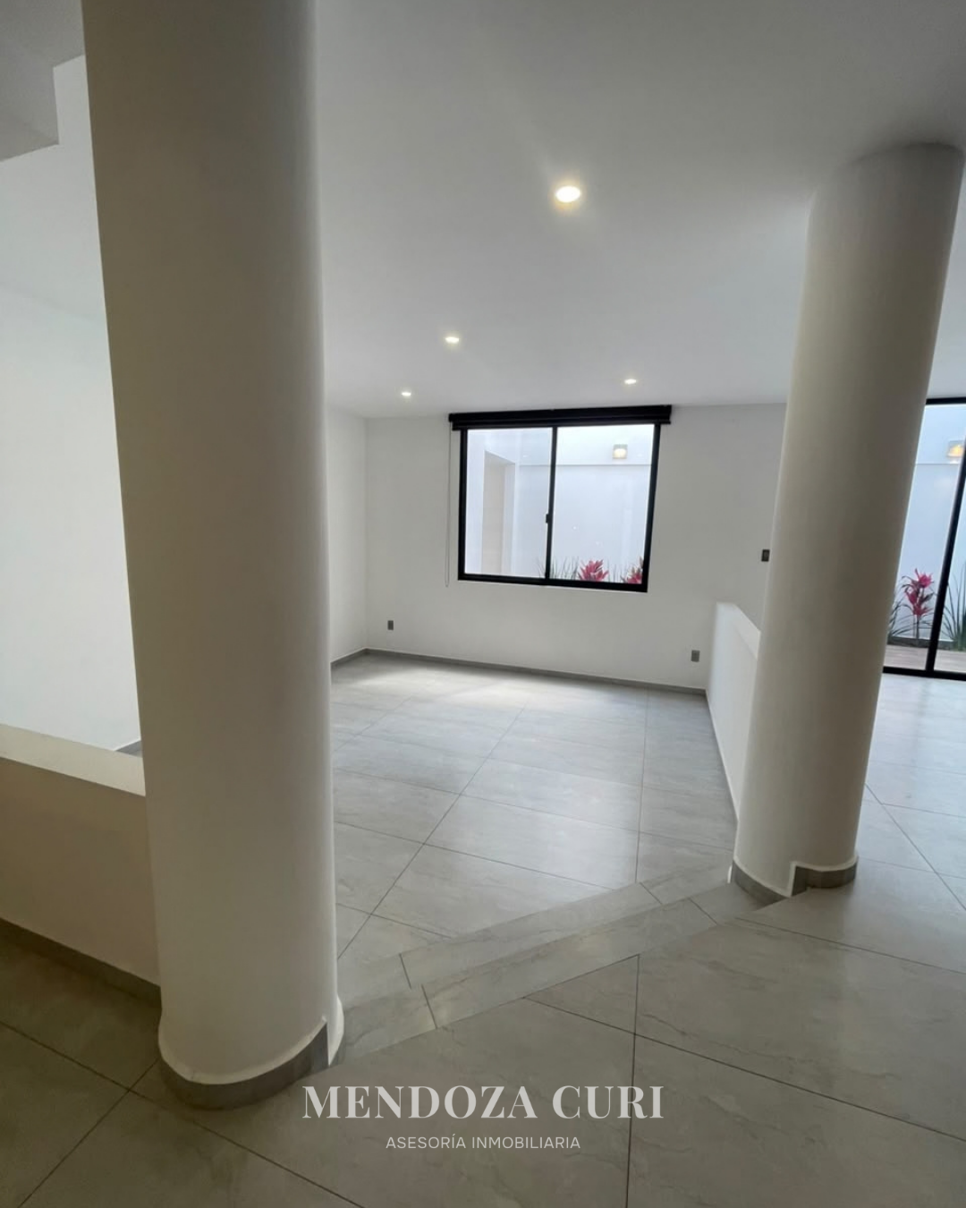 Moderna y hermosa casa en venta en Los Almendros Residencial - foto 18