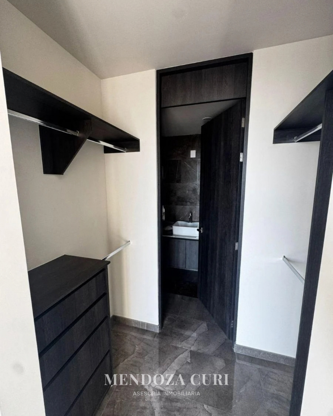 Moderno departamento en renta en Torre Luxia - foto 14