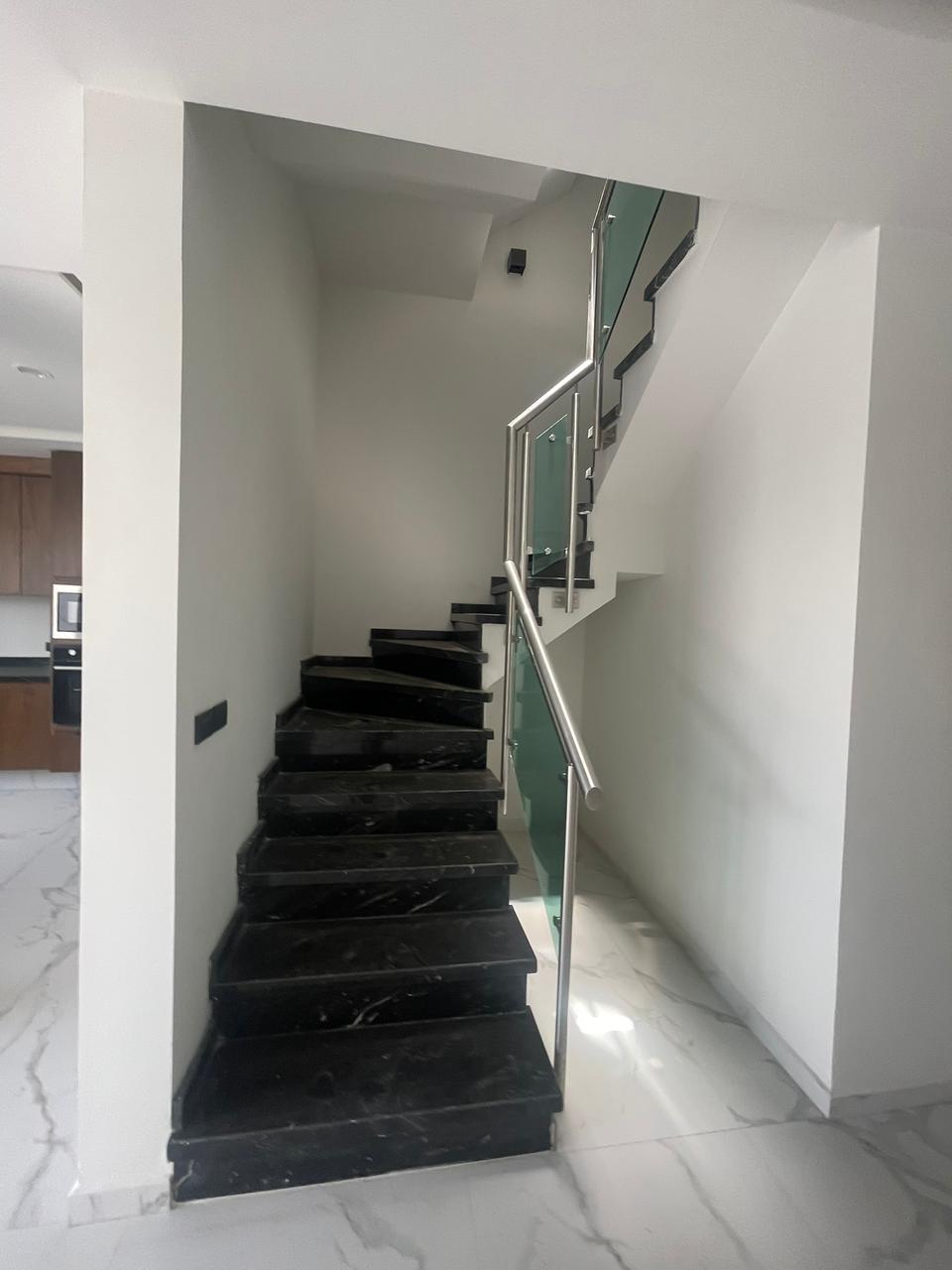 Vive con todo el confort y seguridad en Solares Coto Altanza - foto 16