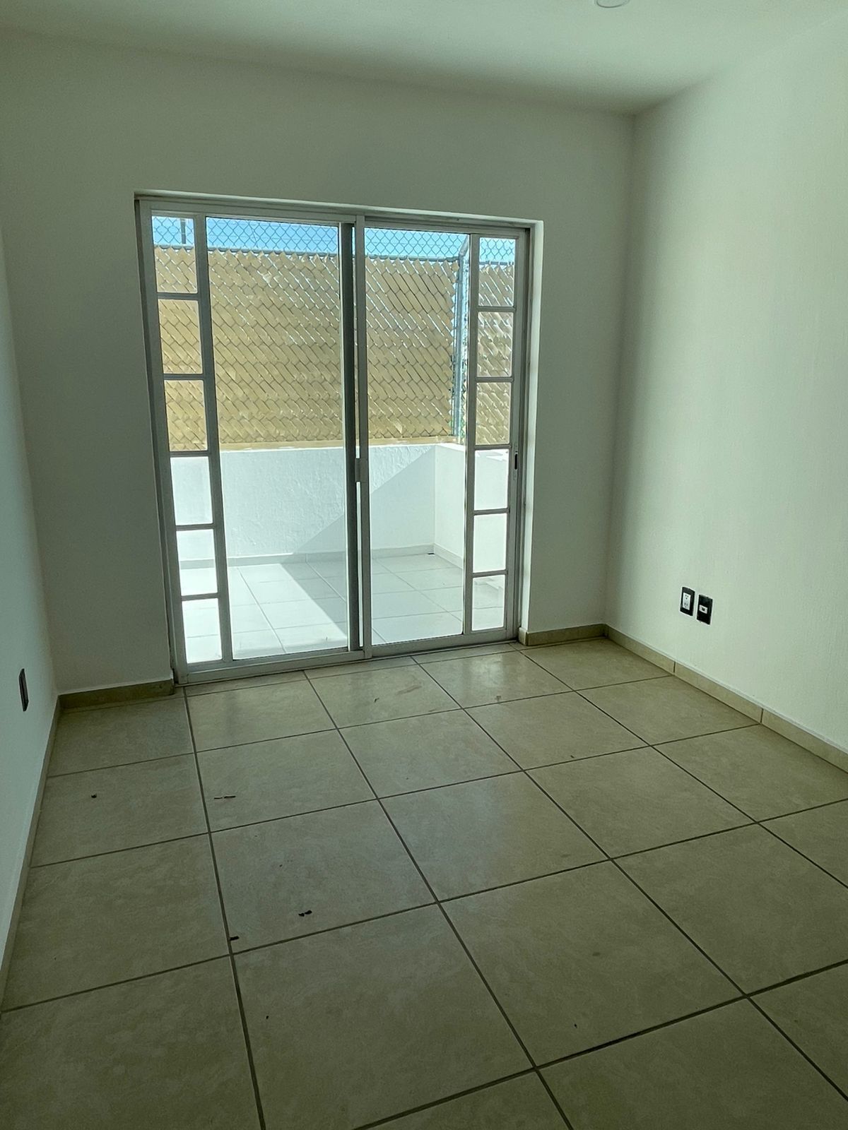 Hermosa casa en venta en Real de Valdepeñas - foto 8