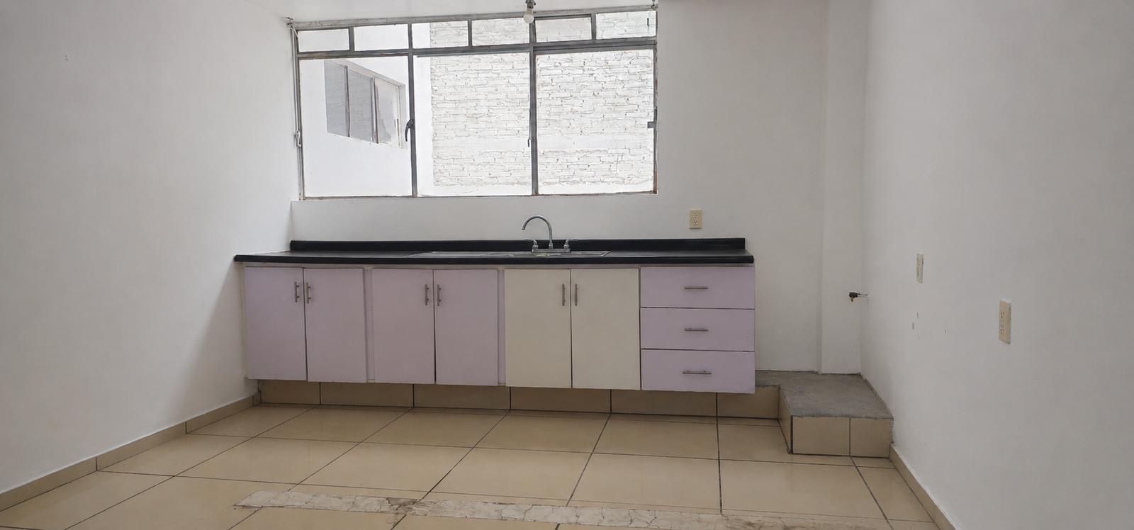 Amplia casa en venta en Col. El Mirador, Guadalajara - foto 16