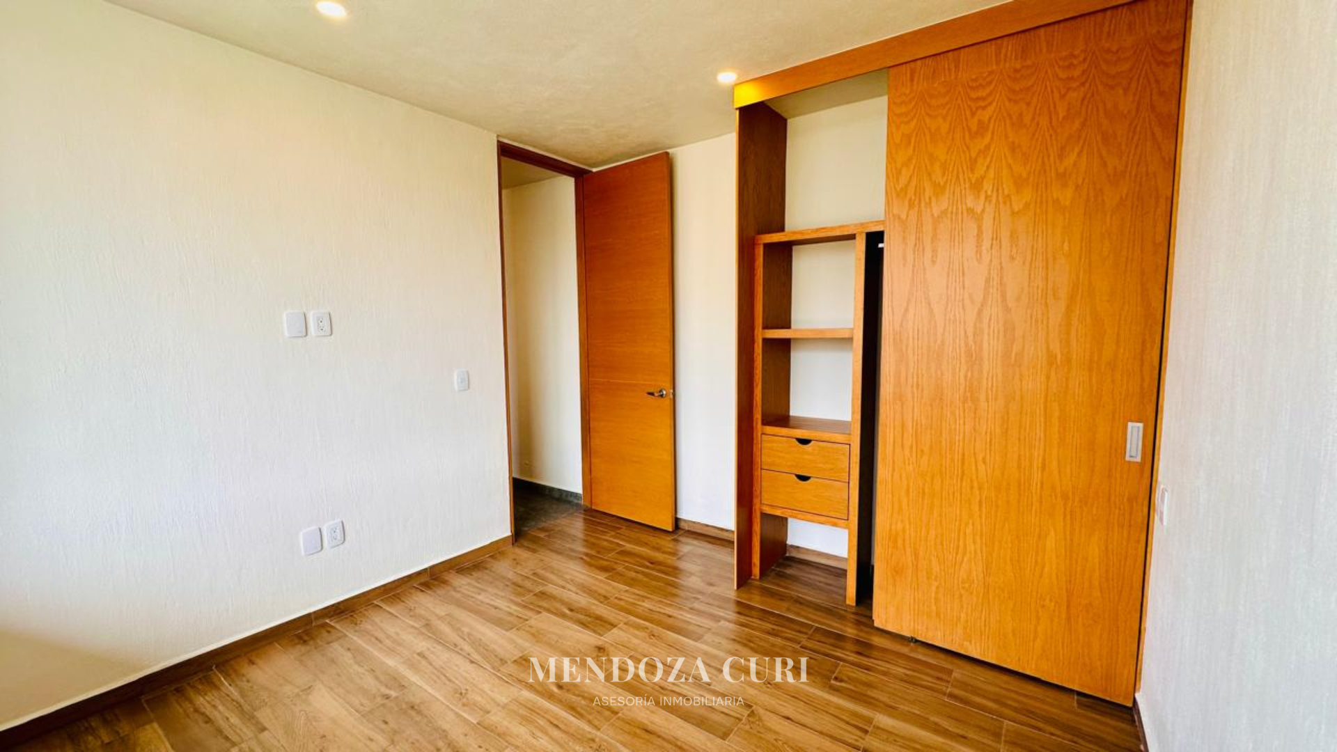 Casa en Venta en Coto Grand (Capital Nte.) - foto 2