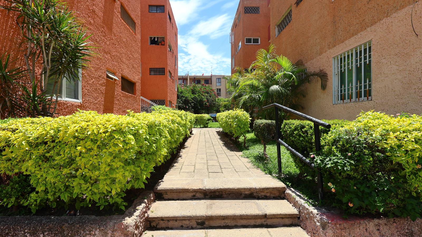 Departamento amueblado en renta, en Col. Lagos del Country - foto 12