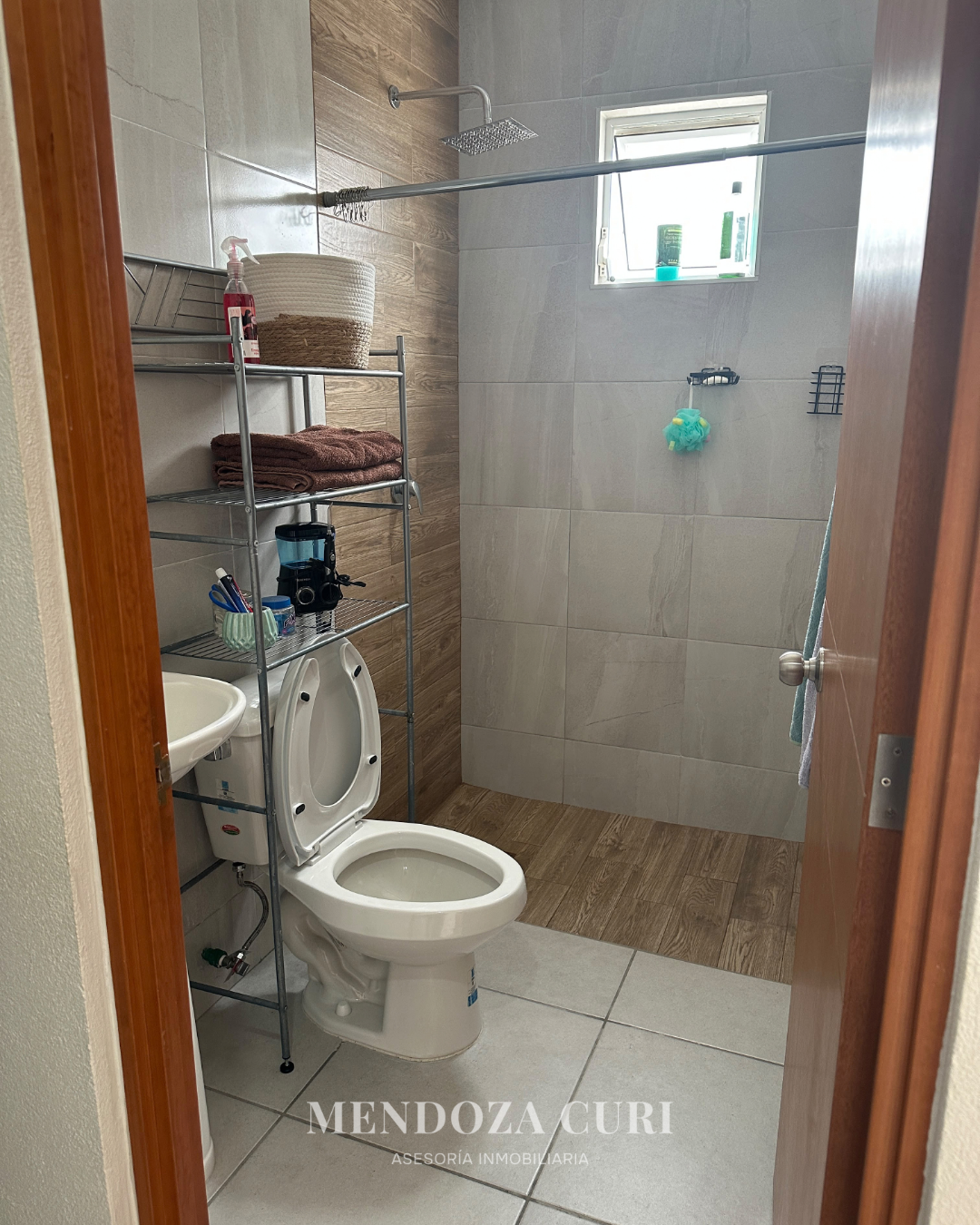 Casa en venta ubicada en Parques de Tesistán - foto 2