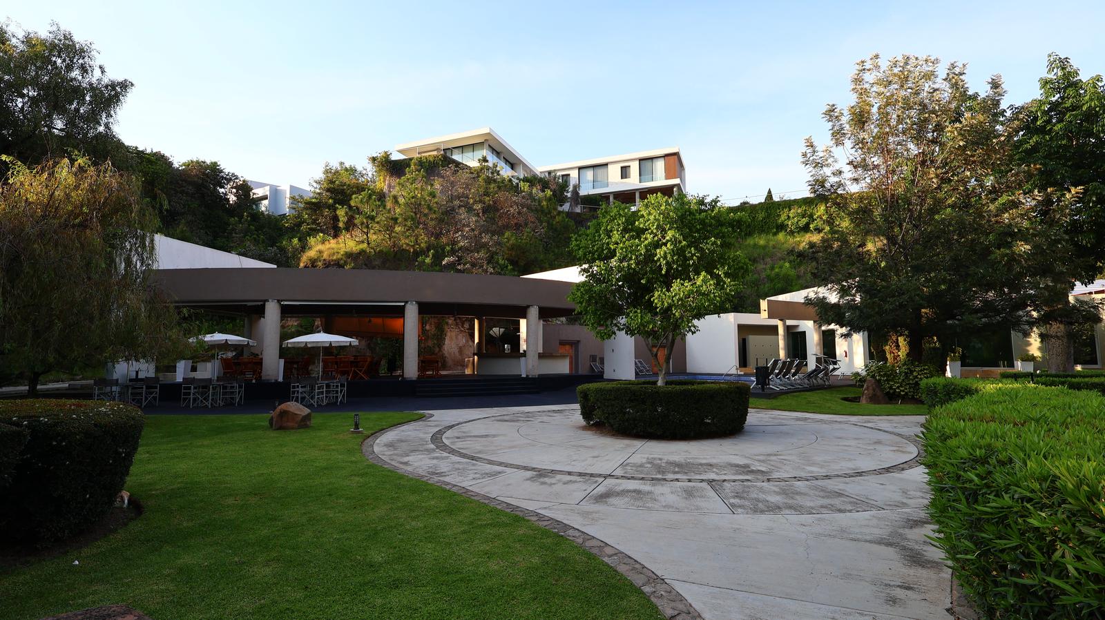 Lujosa casa en renta en Residencial Las Cumbres - foto 23