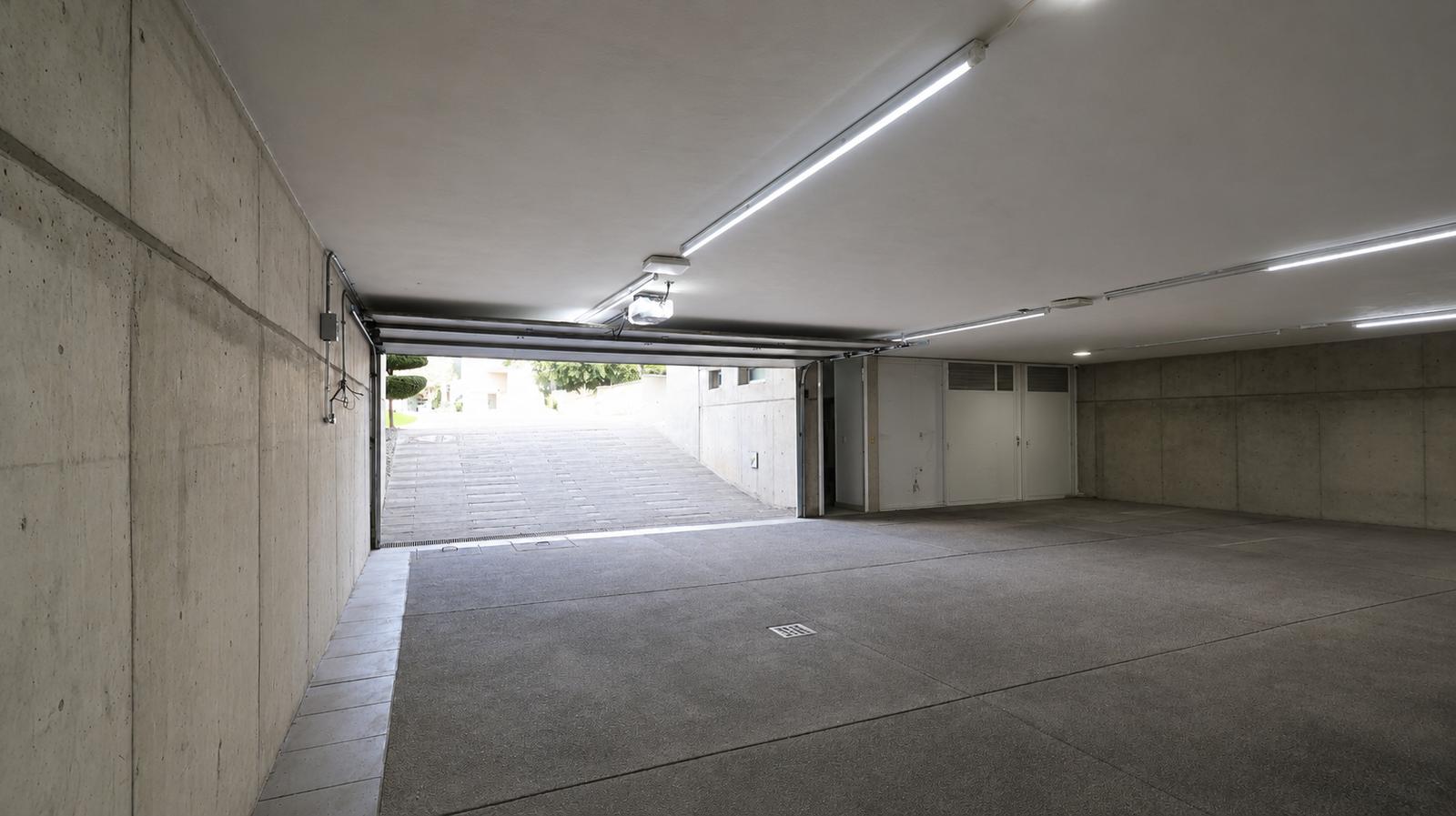 Lujosa casa en renta en Residencial Las Cumbres - foto 40