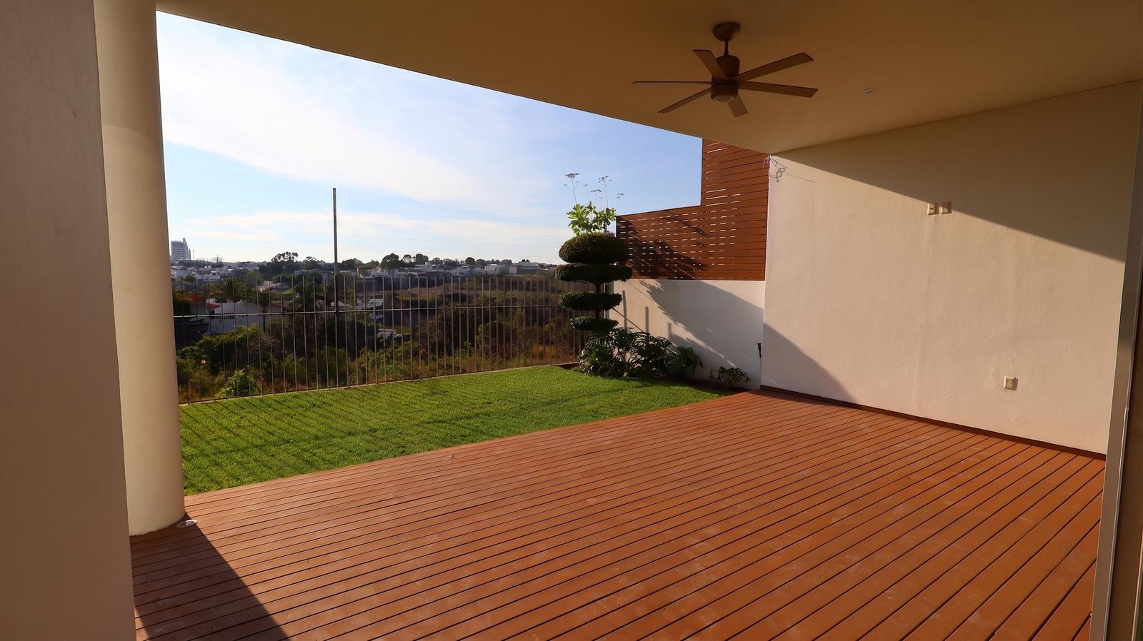 Lujosa casa en renta en Residencial Las Cumbres - foto 41