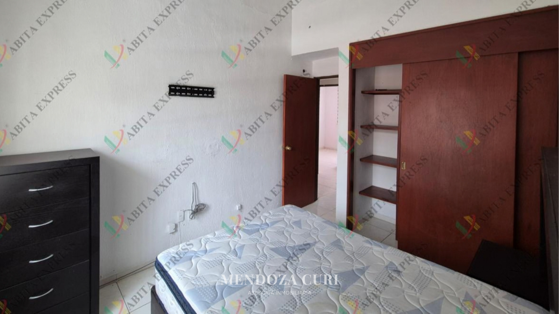 Espaciosa casa en renta en Lomas de Zapopan - foto 7