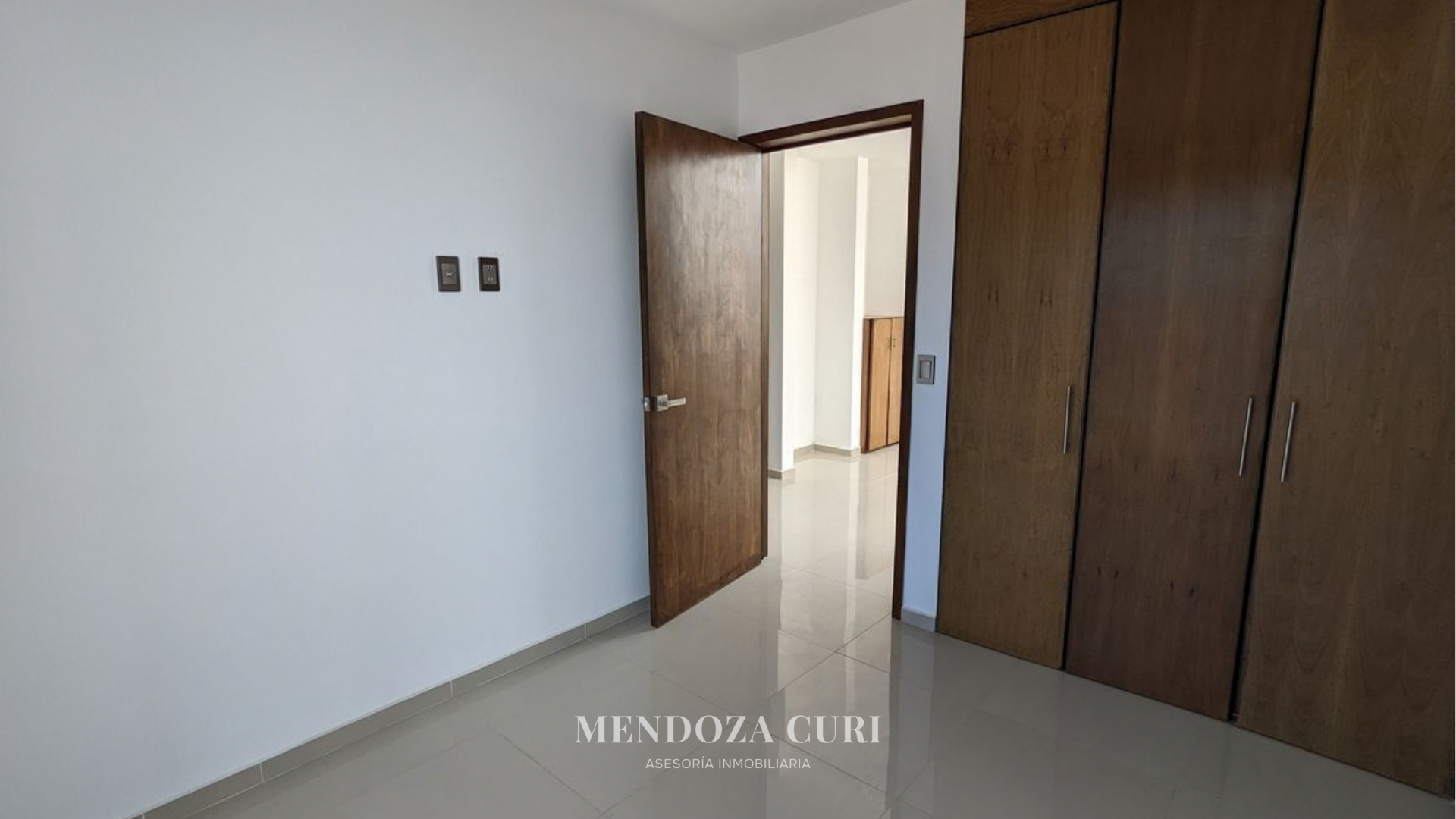 Moderna casa en renta en condominio ubicado en Valle Imperial, Zapopan - foto 3