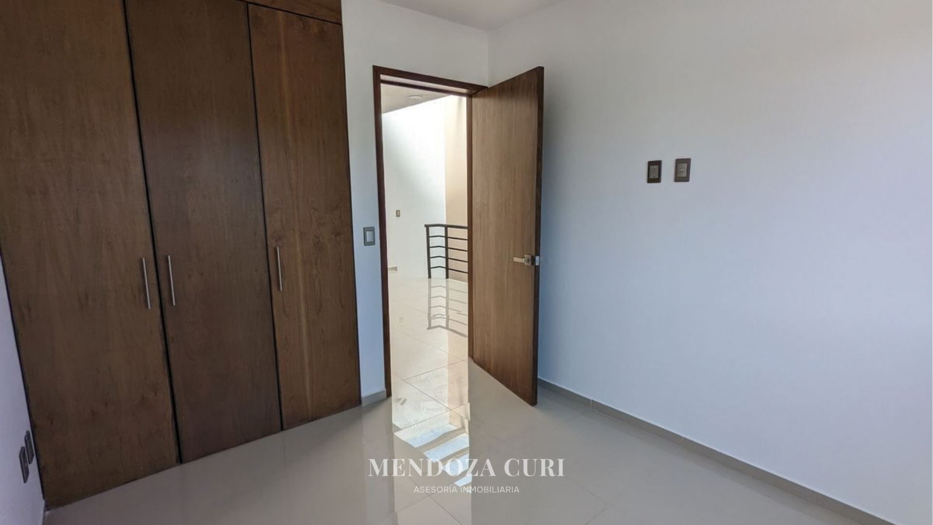 Moderna casa en renta en condominio ubicado en Valle Imperial, Zapopan - foto 4