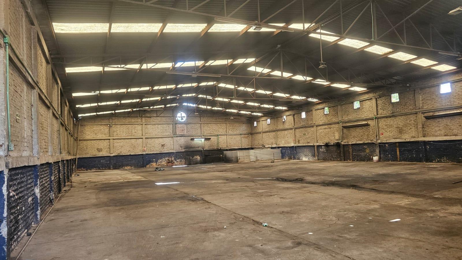 Bodega Industrial en Calz. Lázaro Cárdenas  - foto 1