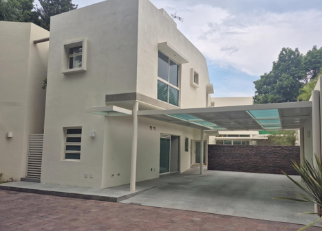 ¡Casa en Renta en Jacarandas – Zapopan!