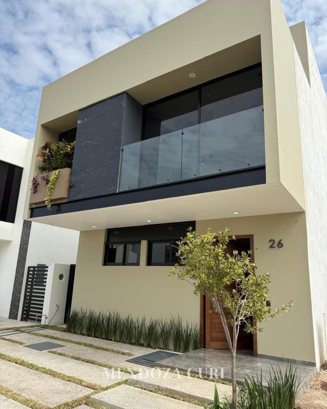 Hermosa casa en Venta en Bosques Vallarta, Zona Real