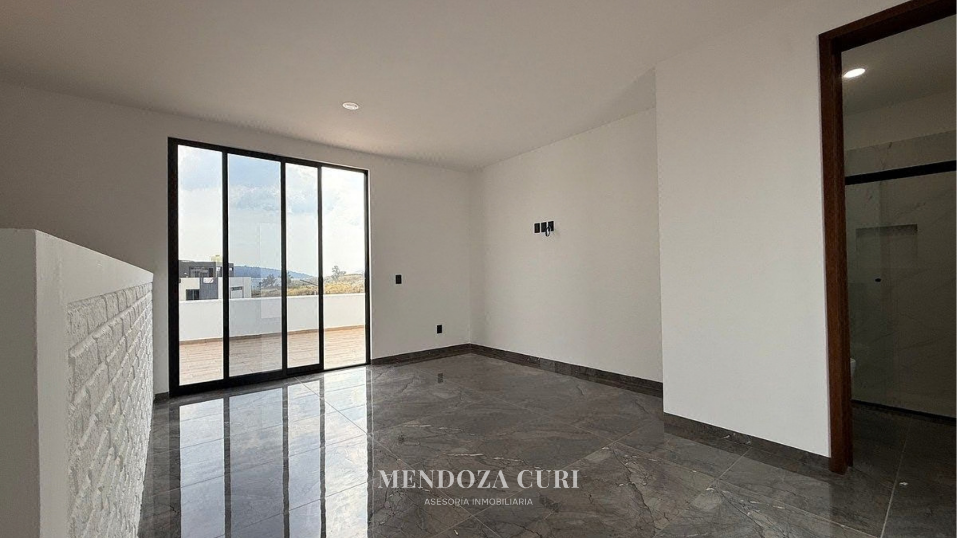 Hermosa casa en Venta en Bosques Vallarta, Zona Real - foto 4