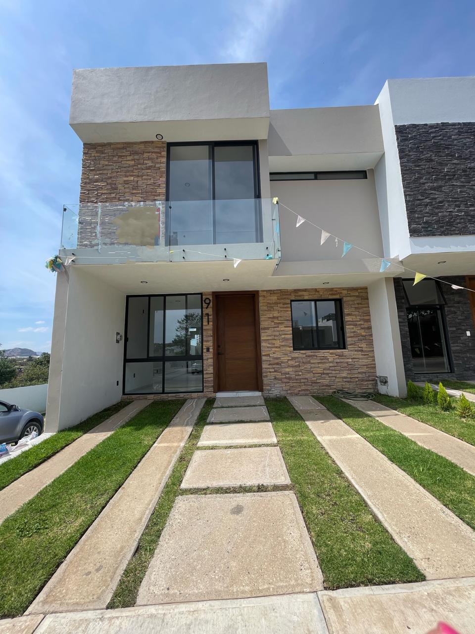 Casa en venta  en Coto Manzano en Capital Norte