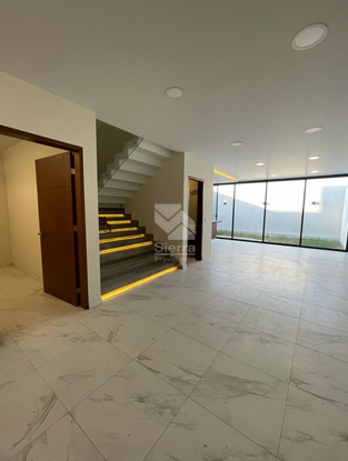 Casa en Venta en Valle Imperial – Coto Castaños UP 44 - foto 11